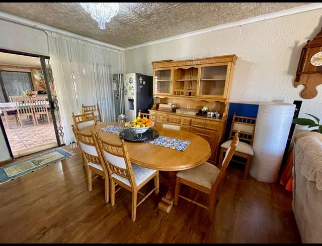 5 BEDROOM HOUSE FOR SALE IN DAN PIENAARVILLE